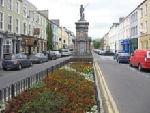 Generate a random place in Tralee