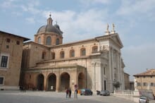 Generate a random place in Urbino