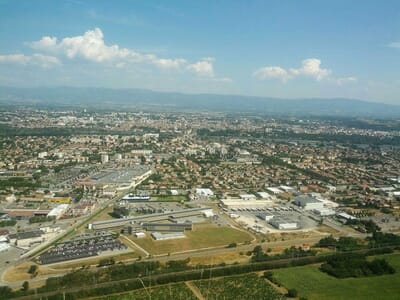 Valence, Francia - Flight deals from VAF airport
