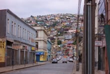 Generate a random place in Valparaíso