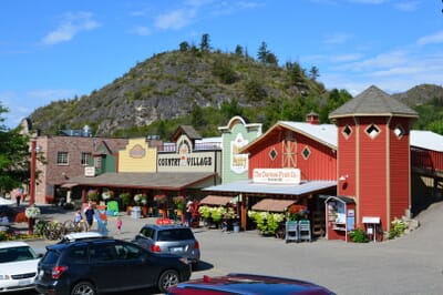 Vernon, Canada - Flight deals from YVE airport