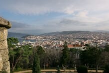 Generate a random place in Vigo