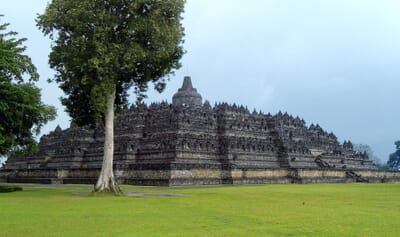 ジョグジャカルタ, インドネシア - Flight deals from JOG airport