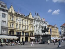 Generate a random place in Zagreb