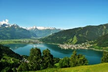 Generate a random place in Zell am See